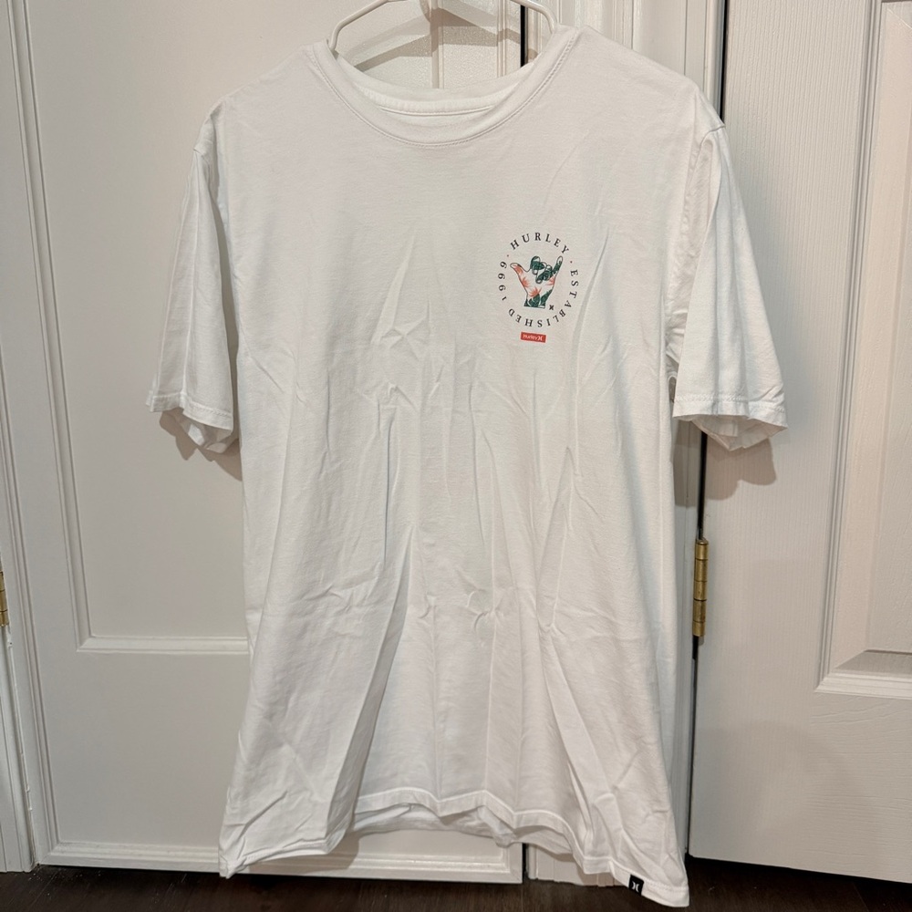 Hurley T-Shirt Men’s Medium